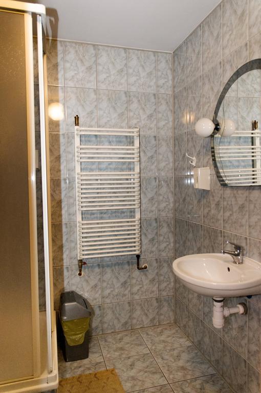 Uslugi Hotelarskie Las Vegas Międzyrzec Podlaski Cameră foto